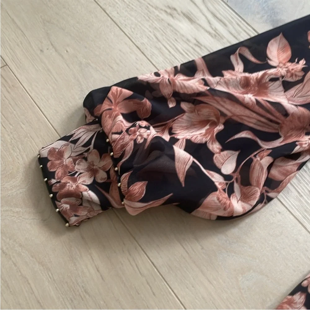 Ever New Lenora Black Mini Dress with Blush Floral Print - Picture 4 of 10